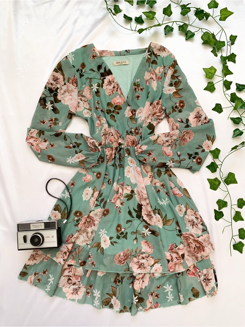 Fairycore Sage Green Floral Long Sleeve Mini Dress - Vintage Bohemian Style Flor